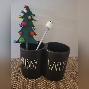 Rae Dunn Hubby Wifey caddy tooth brush holder pen holder